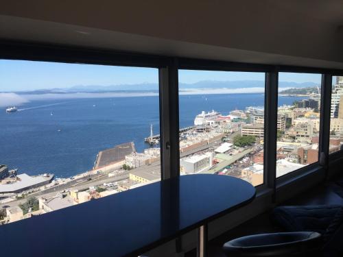 Pike Place Penthouse